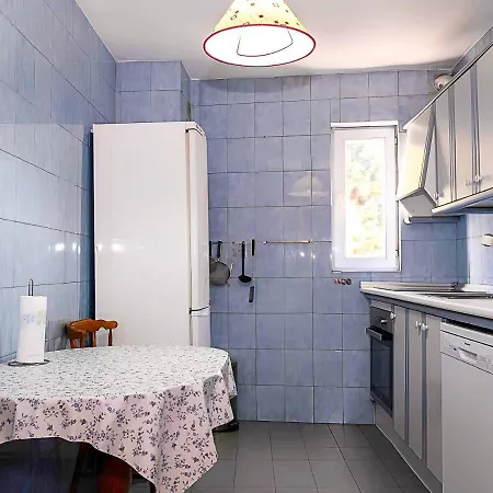 Deluxe Zona Baja Con Garaje Opcional